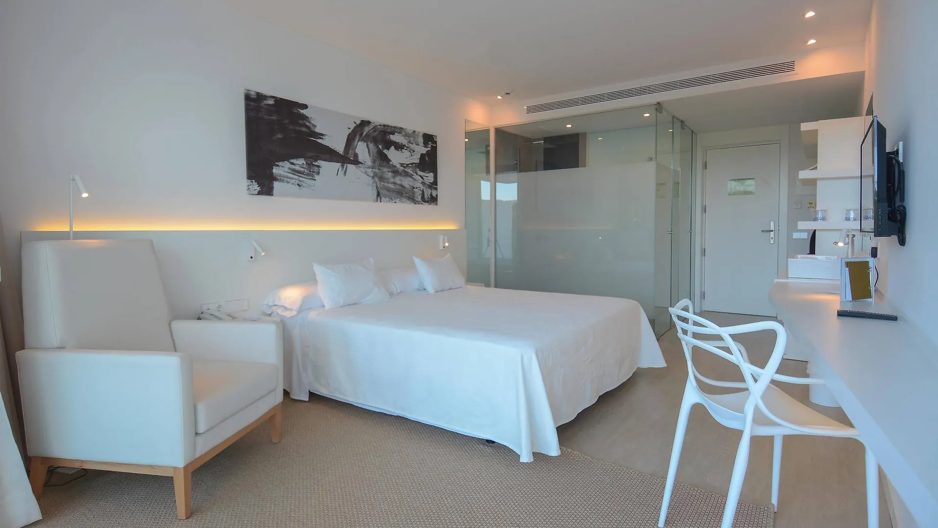 Hotel Els Pins San Antonio  3*, San Antonio (Ibiza)