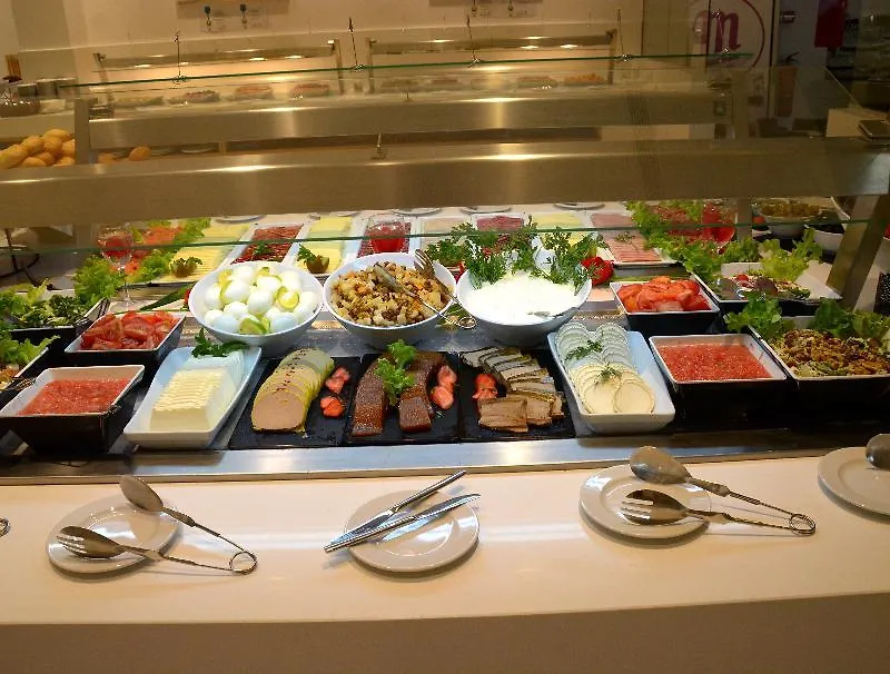 Hotel Els Pins Sant Antoni de Portmany 3*,  Spagna